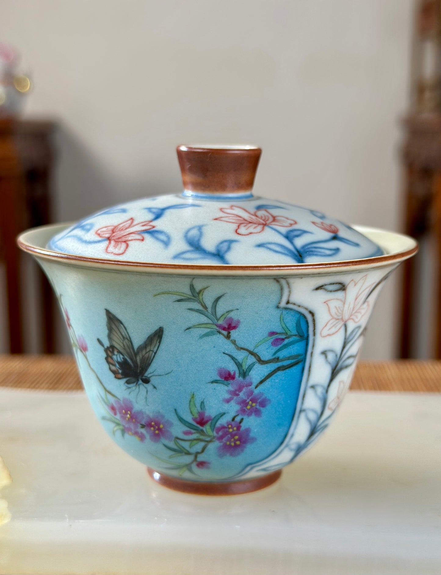 Handpainted Chinese Famille Rose Fencai Lotus Pattern Jingdezhen Master Teacup Gaiwan Tea Set