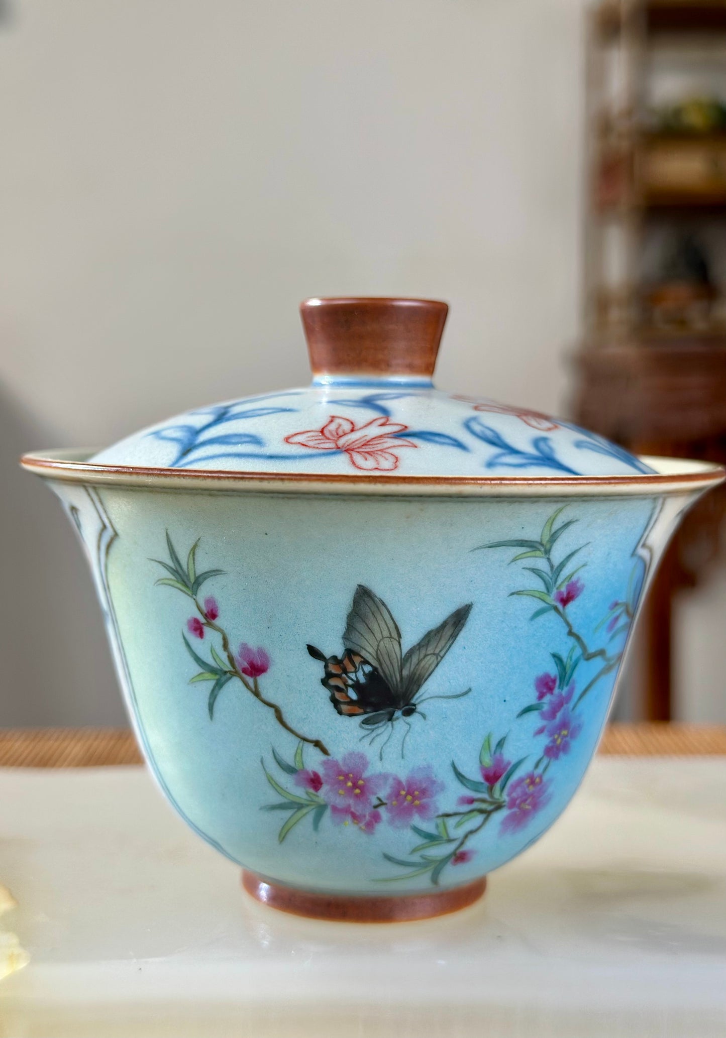 Handpainted Chinese Famille Rose Fencai Lotus Pattern Jingdezhen Master Teacup Gaiwan Tea Set