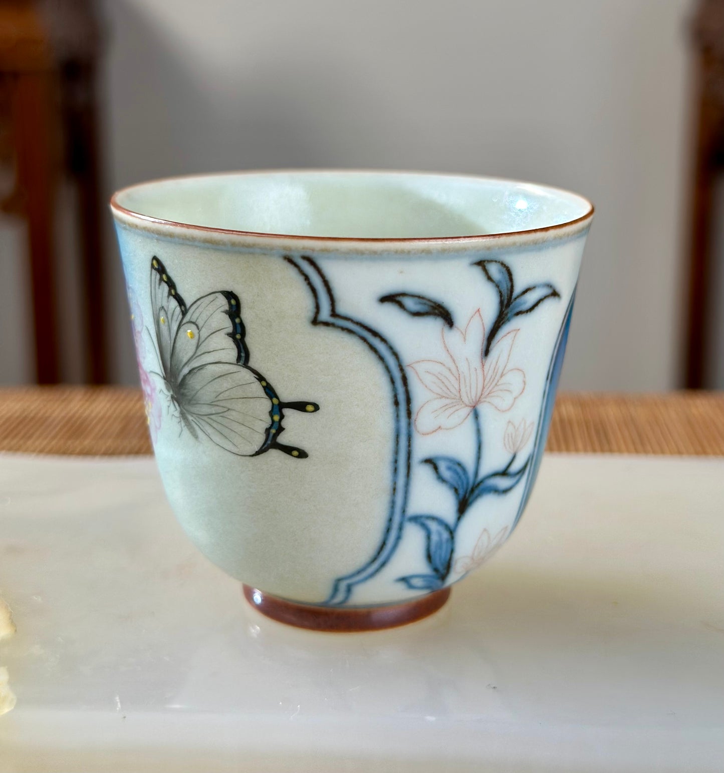 Handpainted Chinese Famille Rose Fencai Lotus Pattern Jingdezhen Master Teacup Gaiwan Tea Set