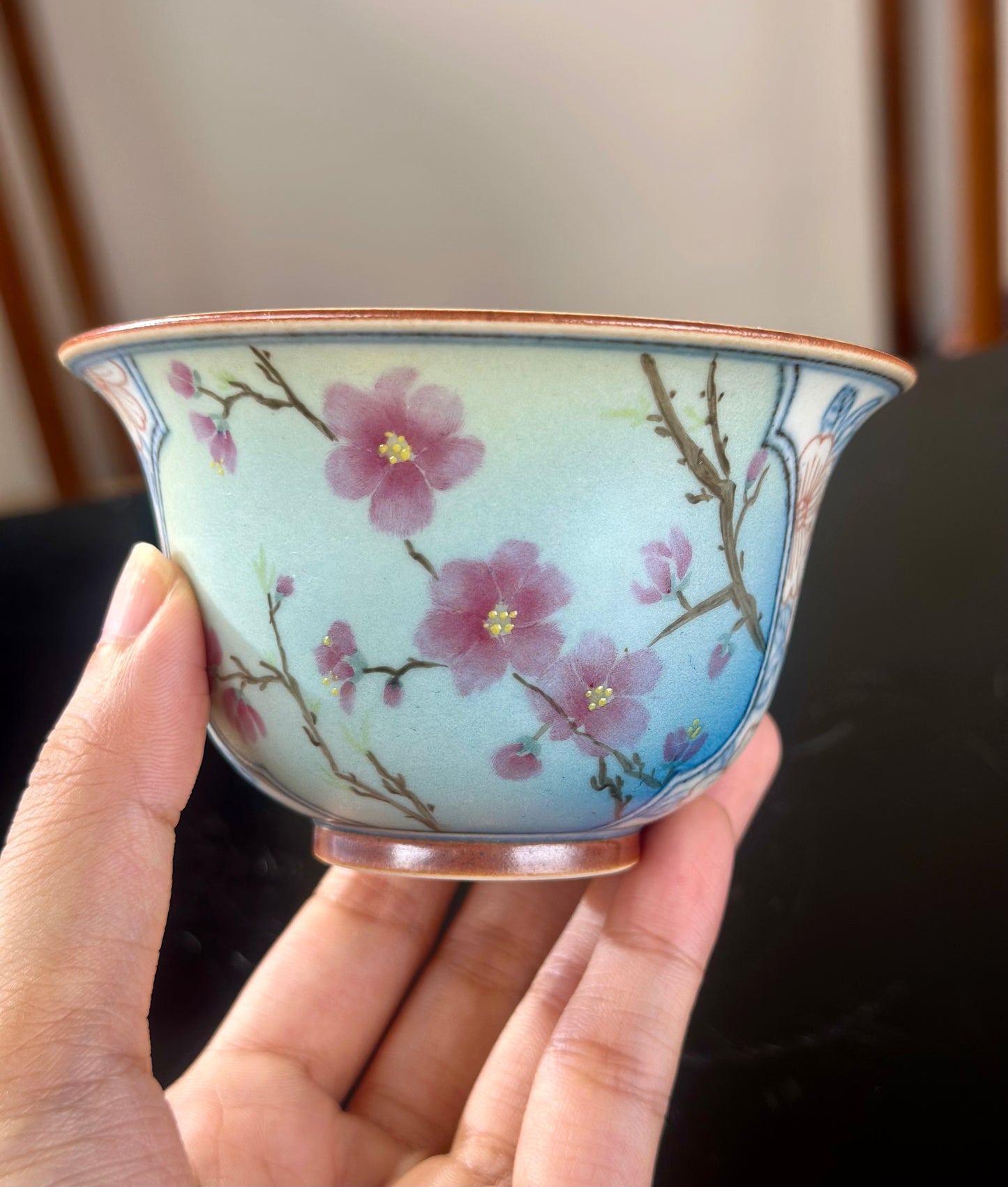 Handpainted Chinese High End Famille Rose Blue White Porcelain Gaiwan Peach Flower Pattern Teapot