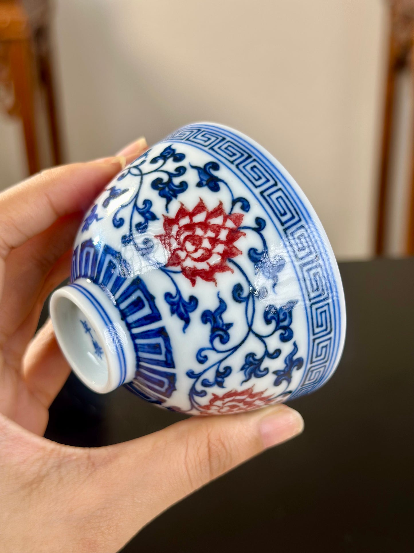 Handpainted Chinese Blue and White Underglaze Red Youlihong Porcelain Jingdezhen Traditional Lotus with Twined Stem Pattern Teacup