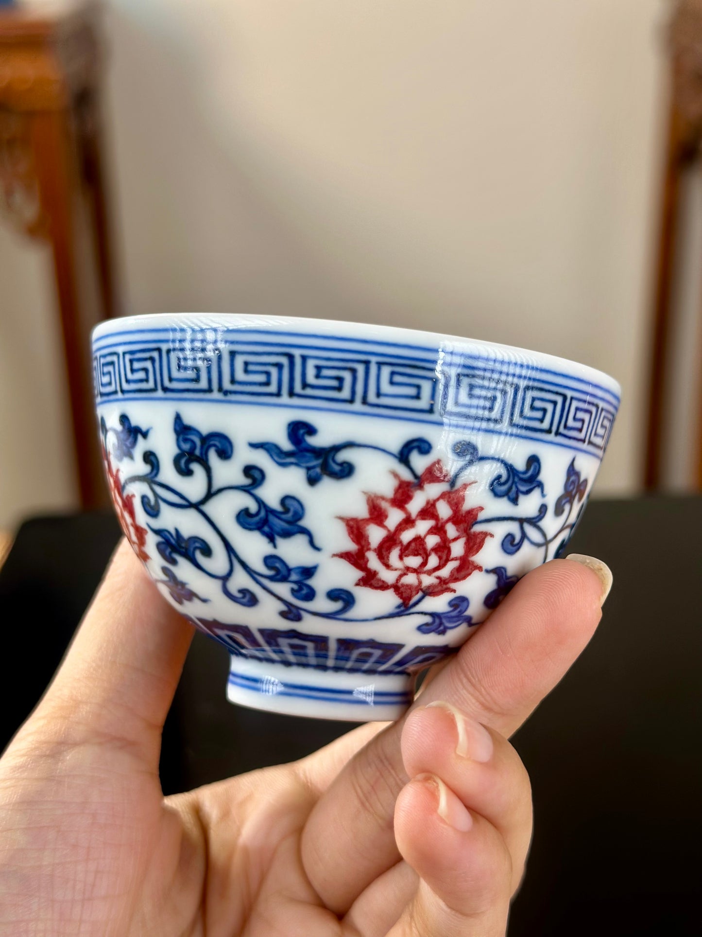 Handpainted Chinese Blue and White Underglaze Red Youlihong Porcelain Jingdezhen Traditional Lotus with Twined Stem Pattern Teacup