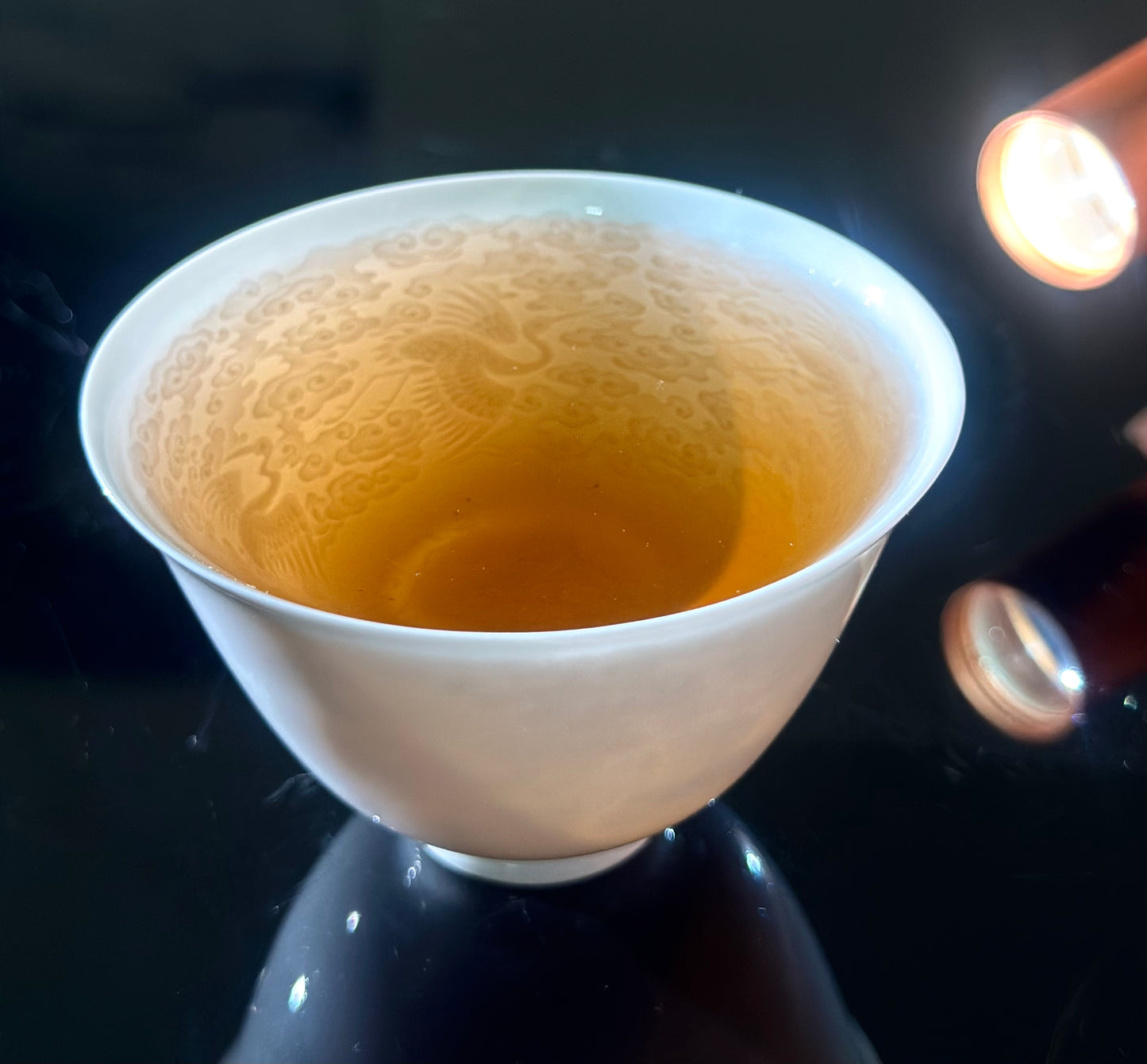 Handmade Chinese Jingdezhen Artwork Intimal Imprint Neimoyin Chinese Crane Super Thin Teacup