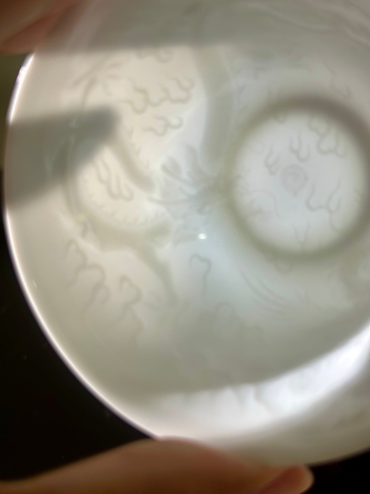 Handmade Chinese Jingdezhen Artwork Intimal Imprint Neimoyin Chinese Dragon and Phoenix Super Thin Teacup