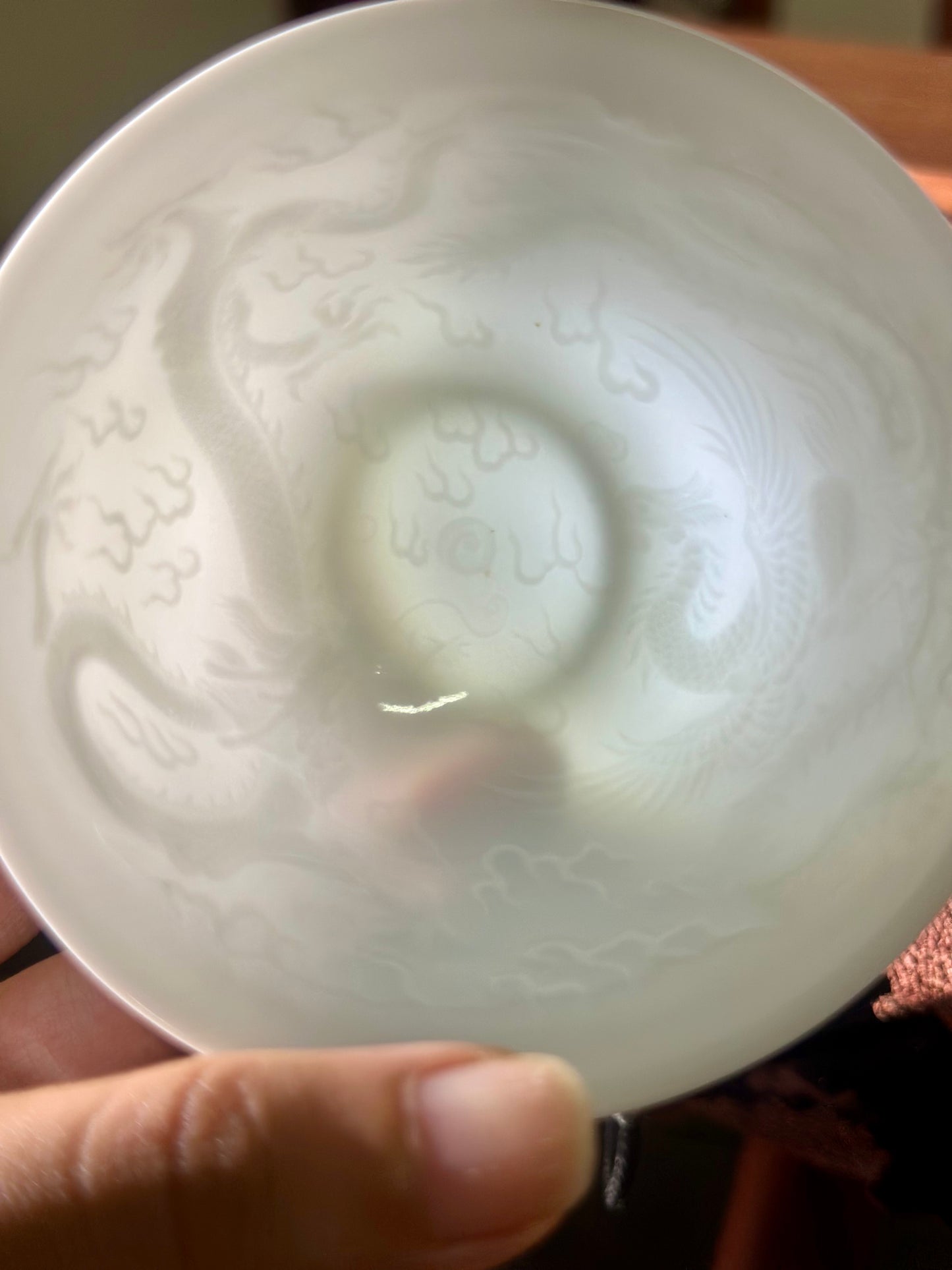 Handmade Chinese Jingdezhen Artwork Intimal Imprint Neimoyin Chinese Dragon and Phoenix Super Thin Teacup