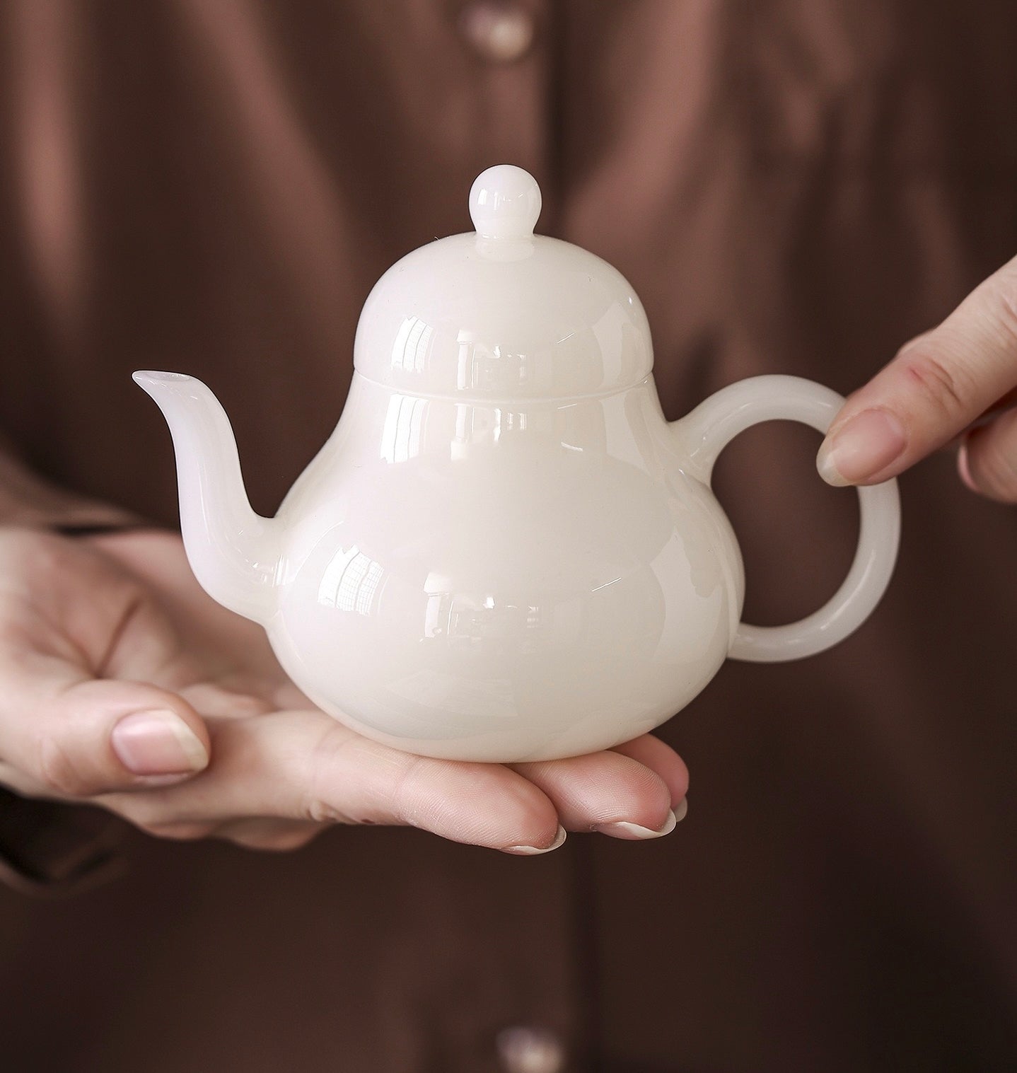 Handcrafted Chinese Yangzhiyu Ceramics White Porcelain Teapot