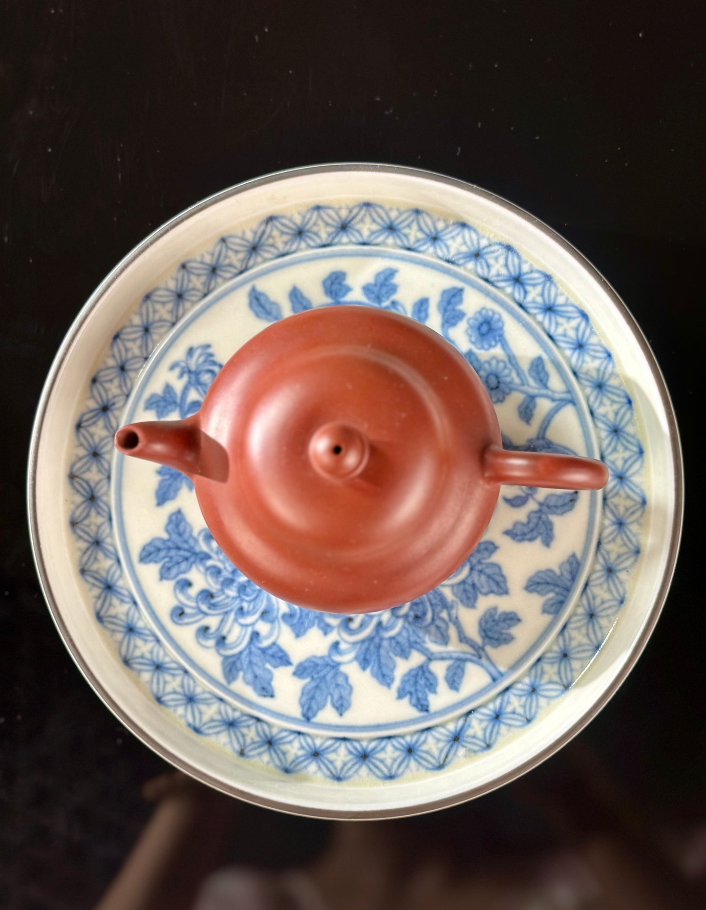 Handpainted Chinese Hucheng High-end Blue White Porcelain Traditional Flower Chrysanthemum Tea Tray Home Decor