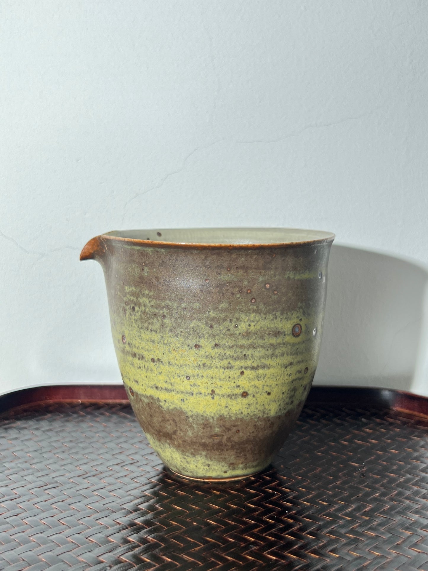 Fair cup Pottery Handmade Green Glaze Cup Handcrafted Gongdaobei Artwork Gongfu Teaware Japanese Ceramic