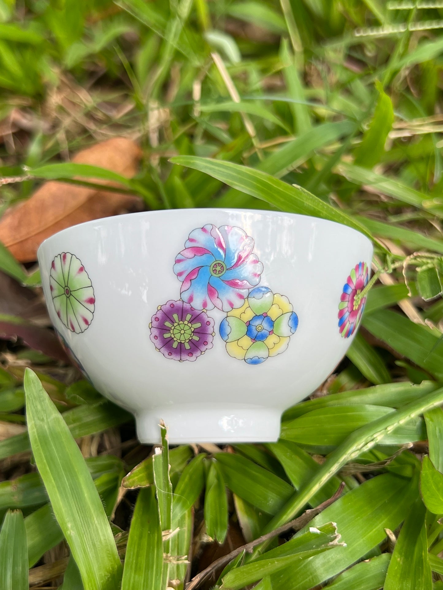 Hand Painted Chinese Enamel Ball Flower Teacup Jingdezhen Jade Clay Teacup Ceramic Master Artwork