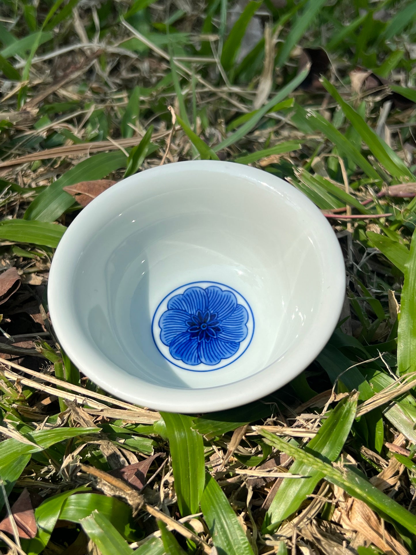 Hand Painted Chinese Blue and White Porcelain Lotus Of Twined Stems Gaiwan Pot Tea Maker Jingdezhen Master Ceramic Artwork