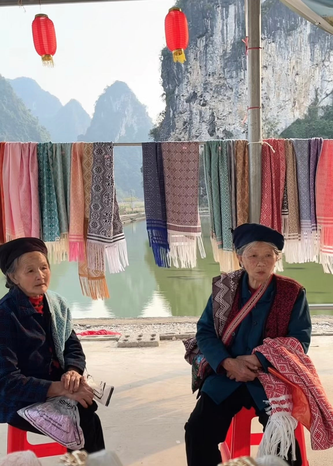 High-end Handcrafted Orange Red Blue Phoenix Dragon Pattern Chinese Zhuang Brocade Silk Cloth Scarf Tea Table Cloth