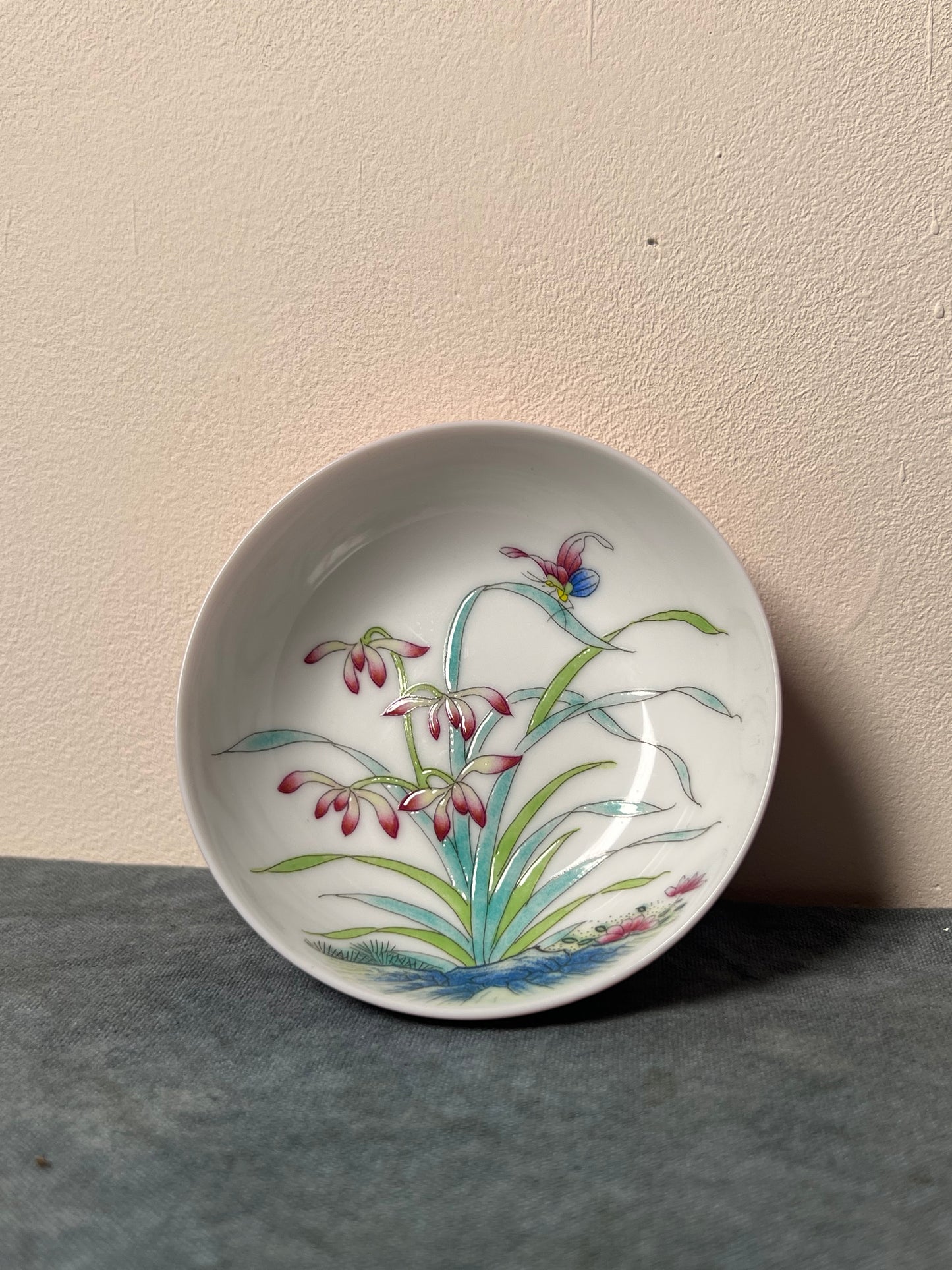 Hand painted Chinese Enamel Orchid Flower Teacup Jingdezhen Master Ceramic Artwork
