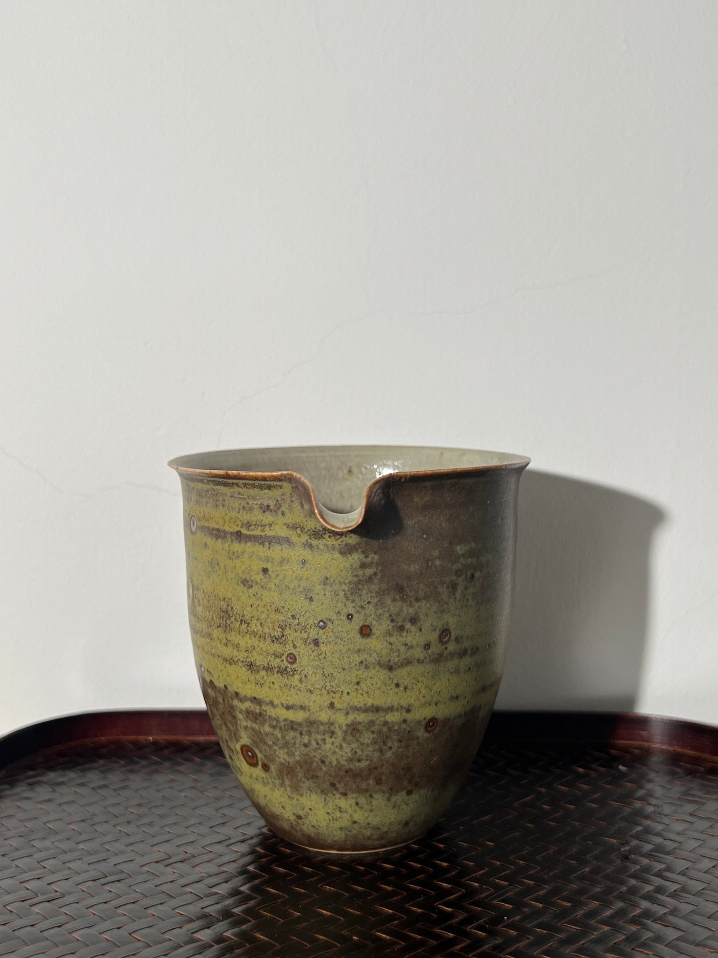 Fair cup Pottery Handmade Green Glaze Cup Handcrafted Gongdaobei Artwork Gongfu Teaware Japanese Ceramic