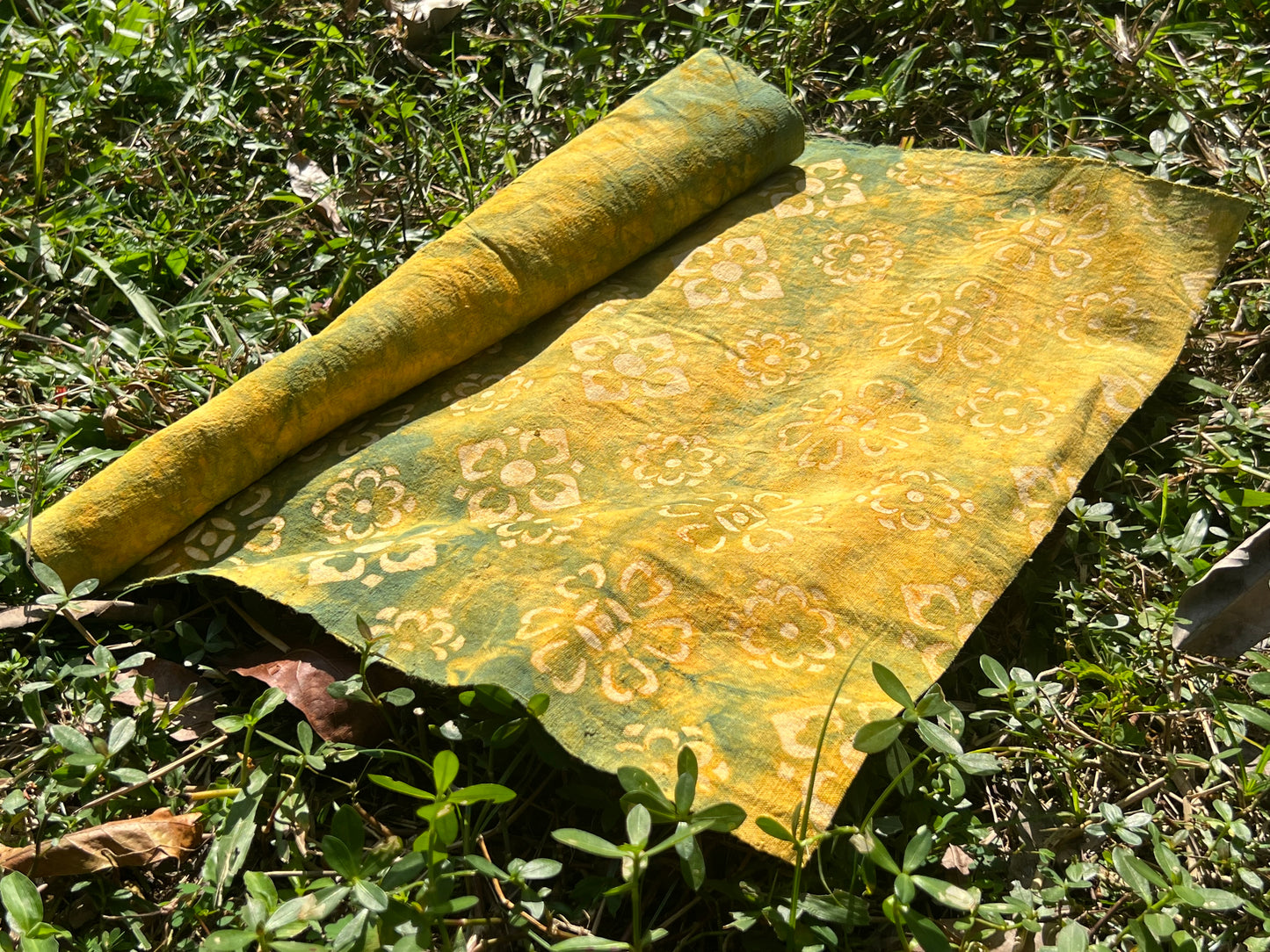 Tea Table Cloth Hand Dyed Plant Dyed Cotton Tea Mat Nature Dye Chabu Chaxi Yellow Green Color