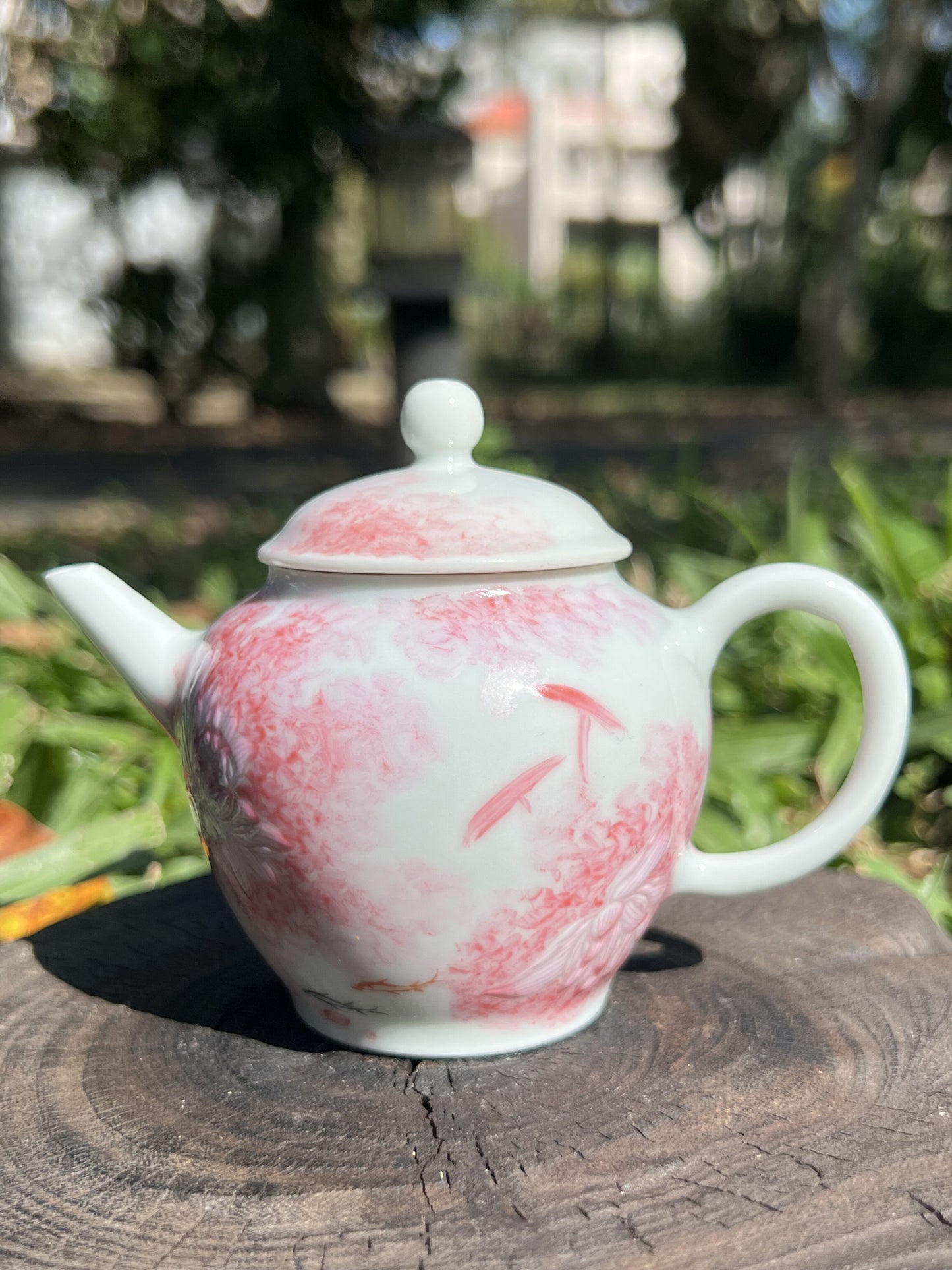 this is Chinese Jingdezhen famille rose teapot.this is a ceramic lotus teapot