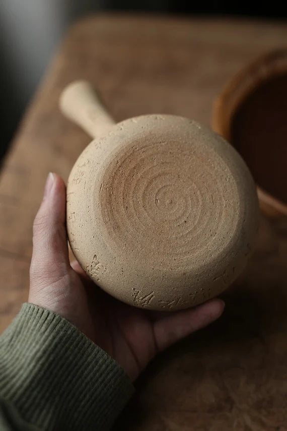 White Handmade Chinese  Chaozhou Kettle Engraved Poem Heart Sutra Classic Chinese Master Pottery Ceramic Japanese Ceramic Tea Ceremony