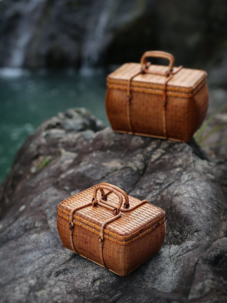 This is a bamboo weaving basket