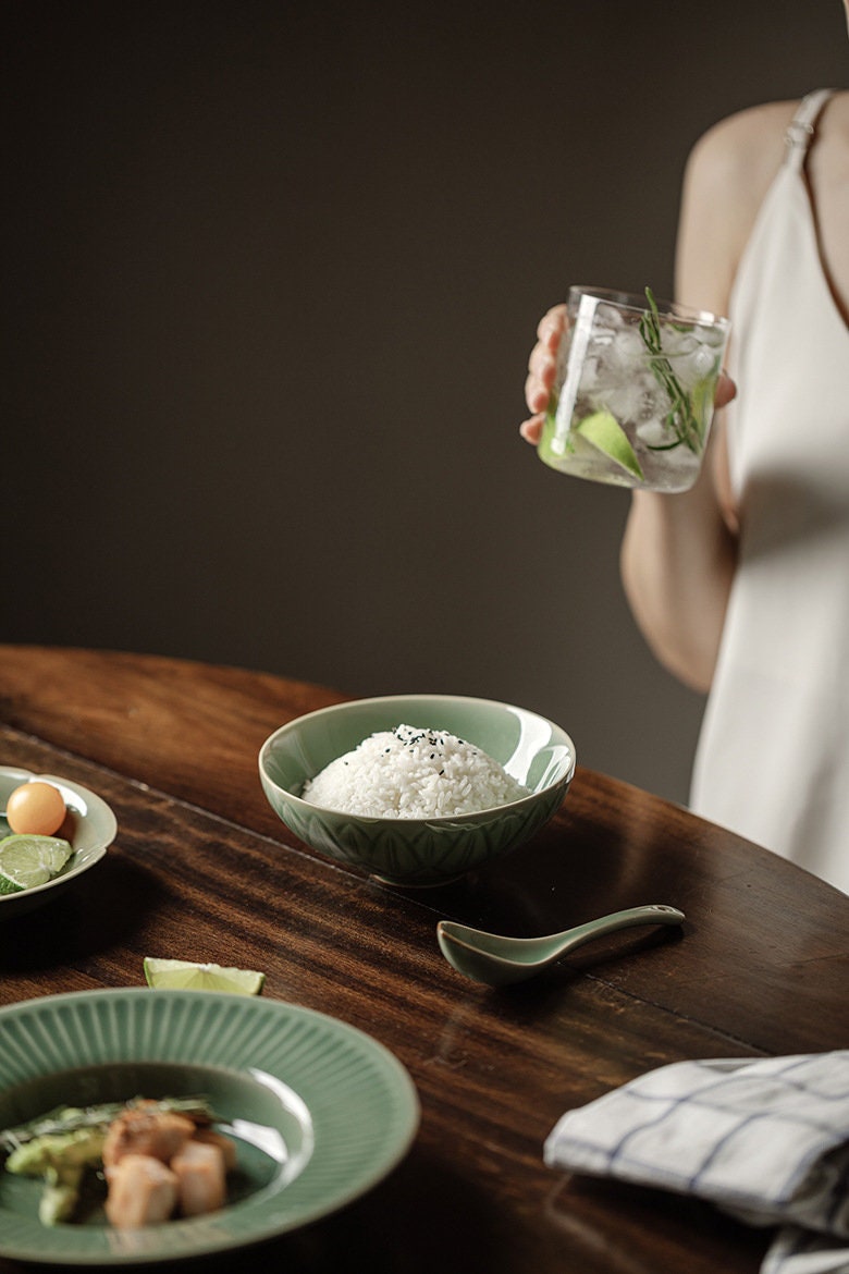 Celadon bowl tea set kung fu tea set review bowl one person eating tableware food bowl spoon Chinese style