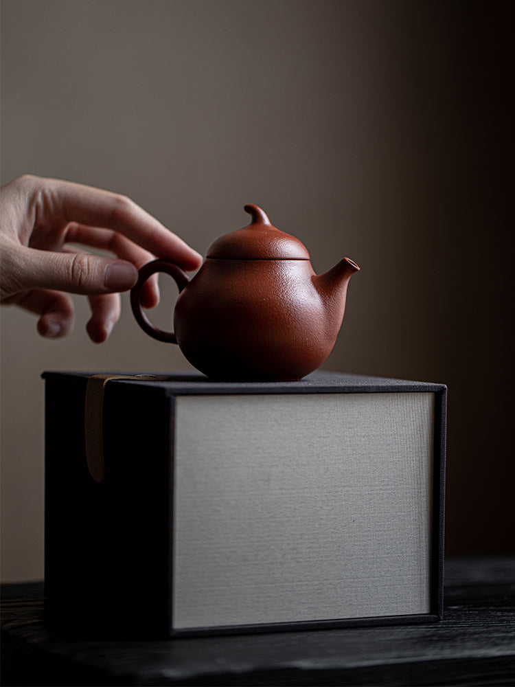 Handcrafted Original Design Zhuni Teapot Chinese Yixing Zisha Teapot Purple Clay Teapot