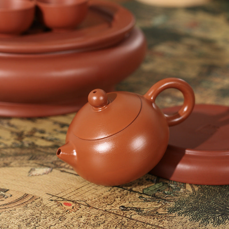 This is a Chaozhou teapot.this is Chaozhou red clay zhuni teapot