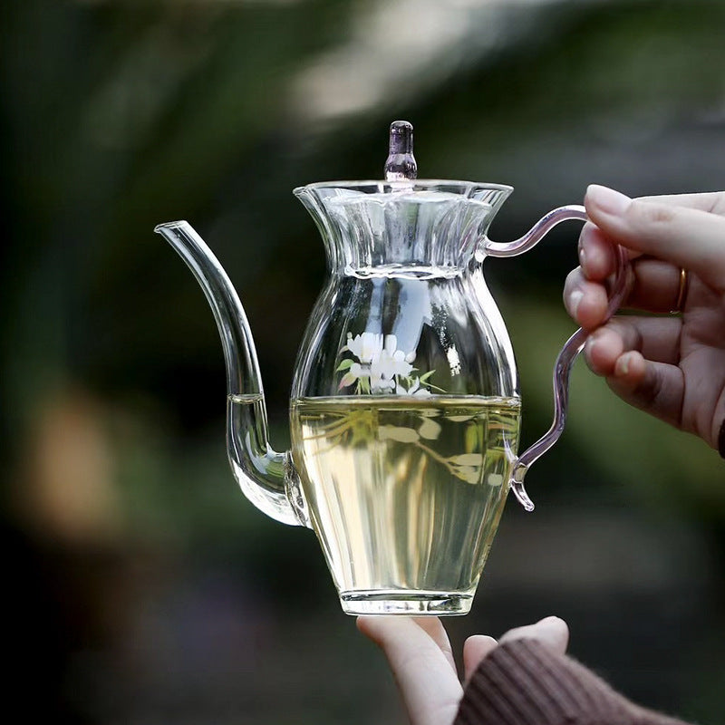 This is a glass teapot