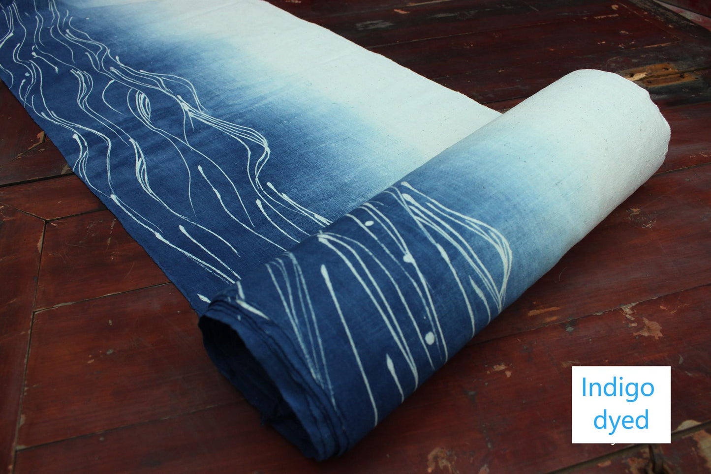 Hand Dyed Chinese Indigo Dyed Water Pattern Tea Table Cloth Batik Farbic Natural Dyed Cotton Chabu Chaxi