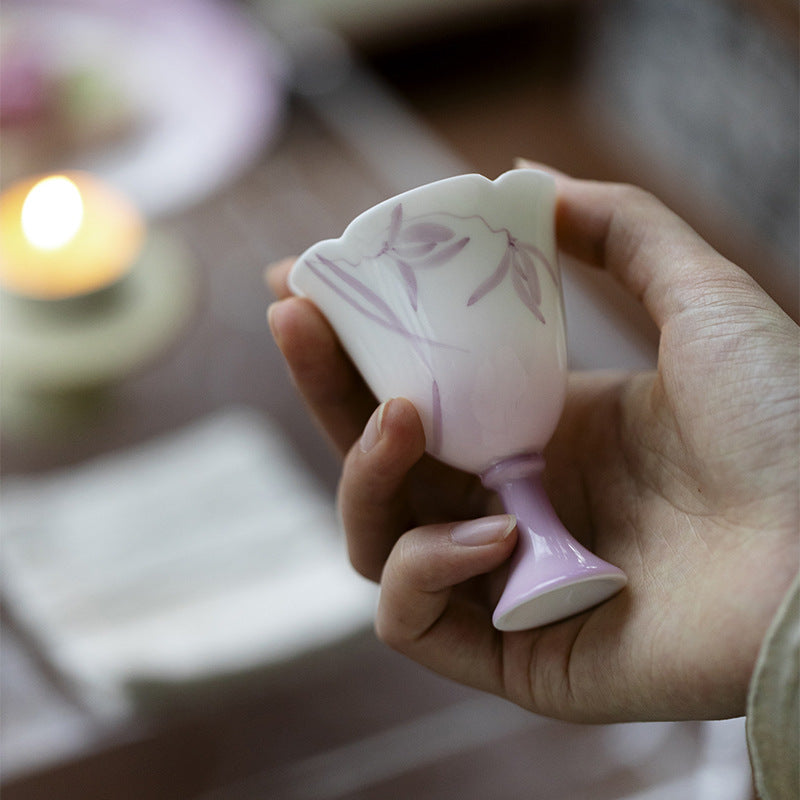 this is a ceramic teapot