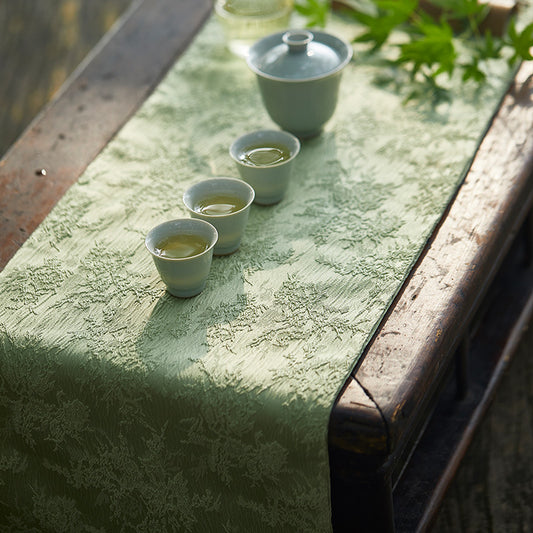 This is a linen jacquard tea mat table cloth.