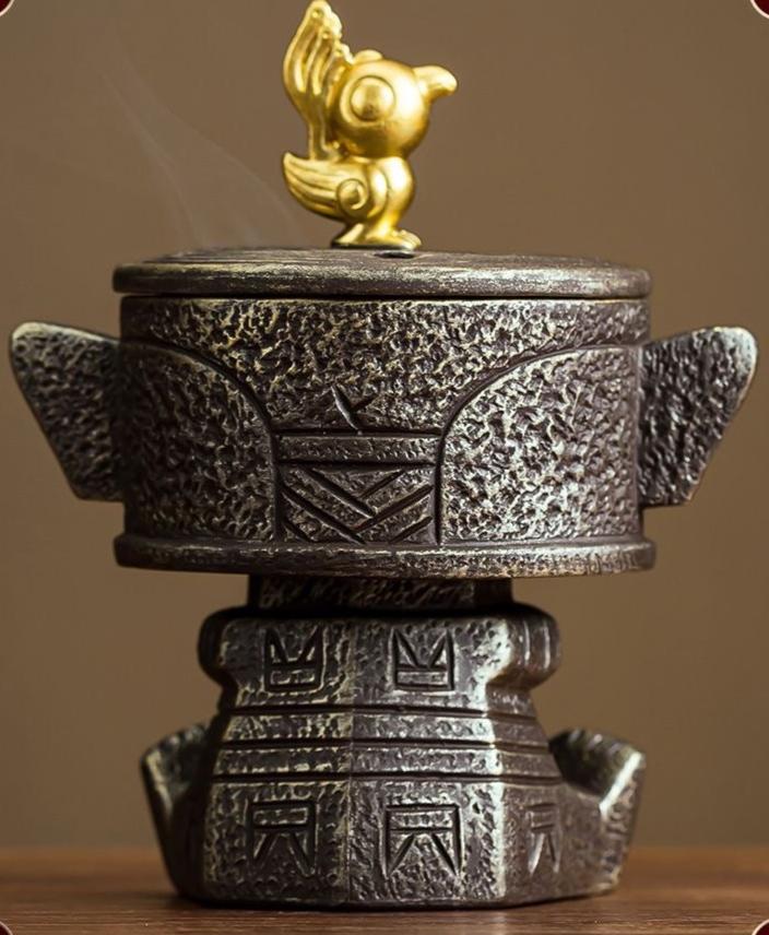 Handcrafted Chinese Sanxingdui Style Ceramic Incense Burner Antique Ornament Home Deco Design