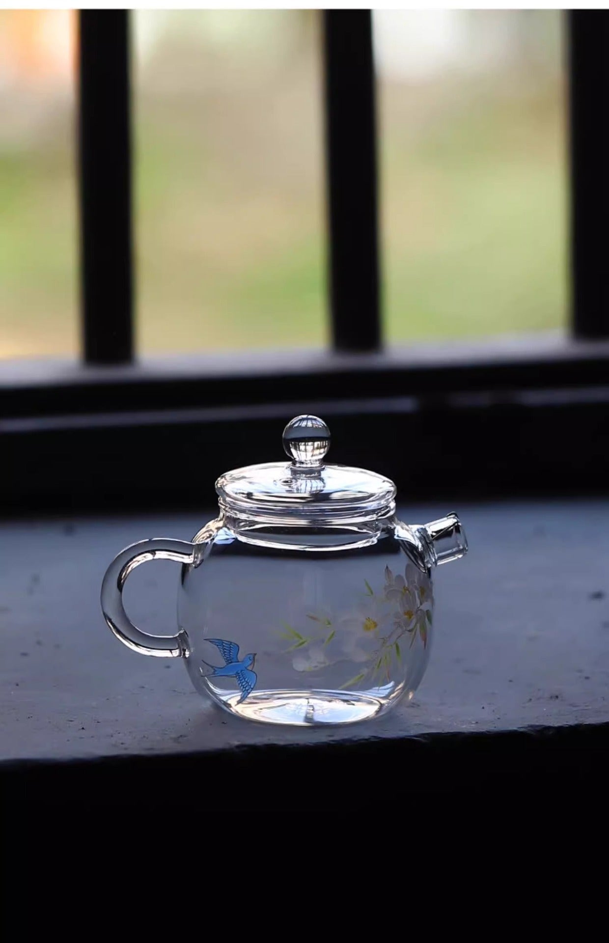 This is a glass teapot