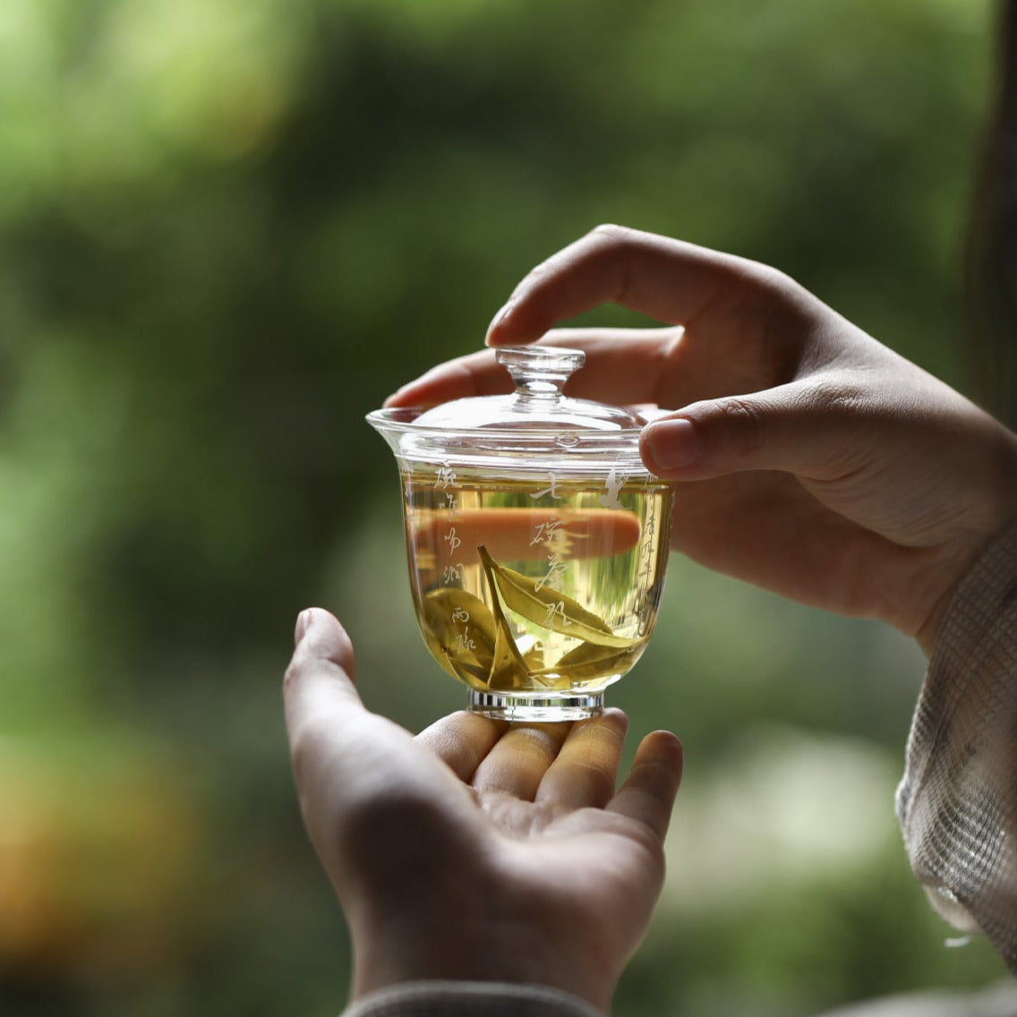 this is a glass gaiwan