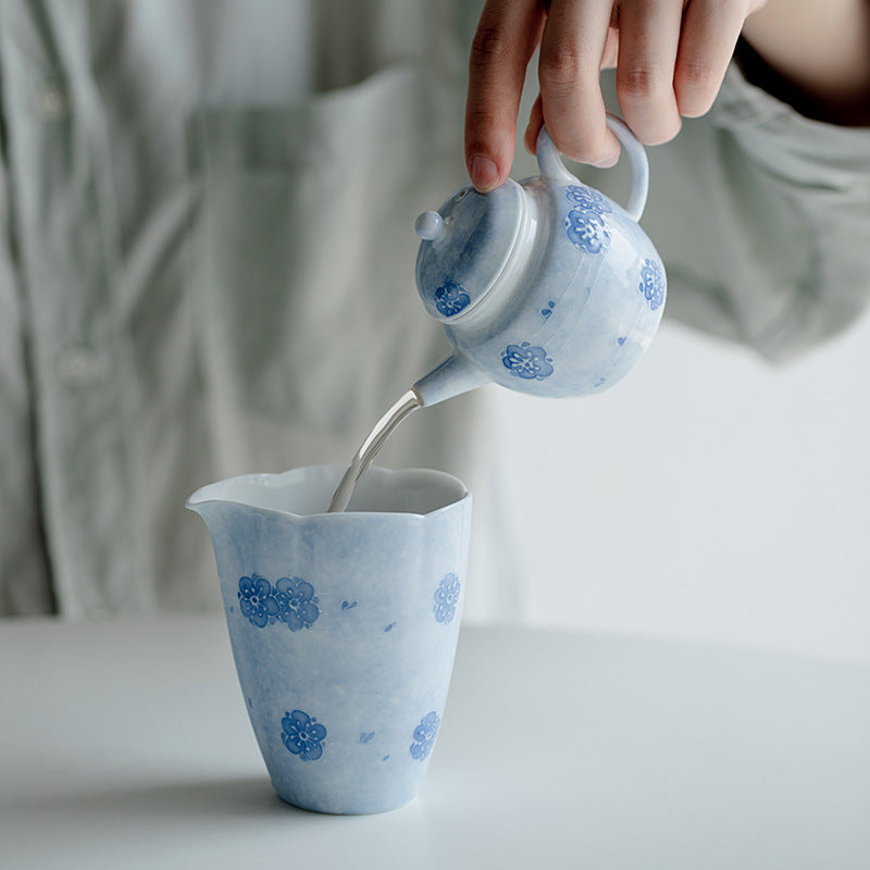 Chinese Jingdezhen Teapot Unique Original Handpainted Blue Flower Pattern Teaware Set Vintage Blue Teapot Chinese Master Porcelain Ceramic