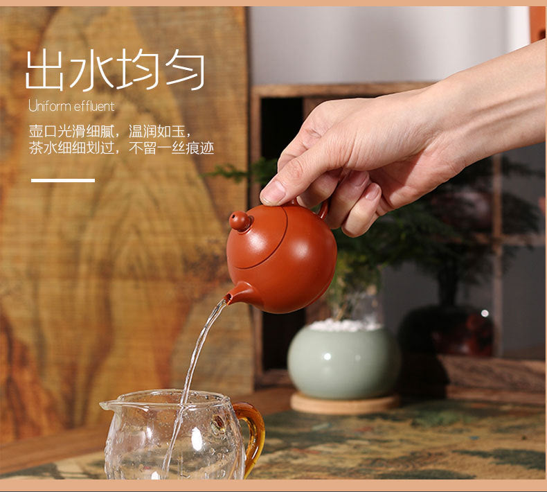 This is a Chaozhou teapot.this is Chaozhou red clay zhuni teapot