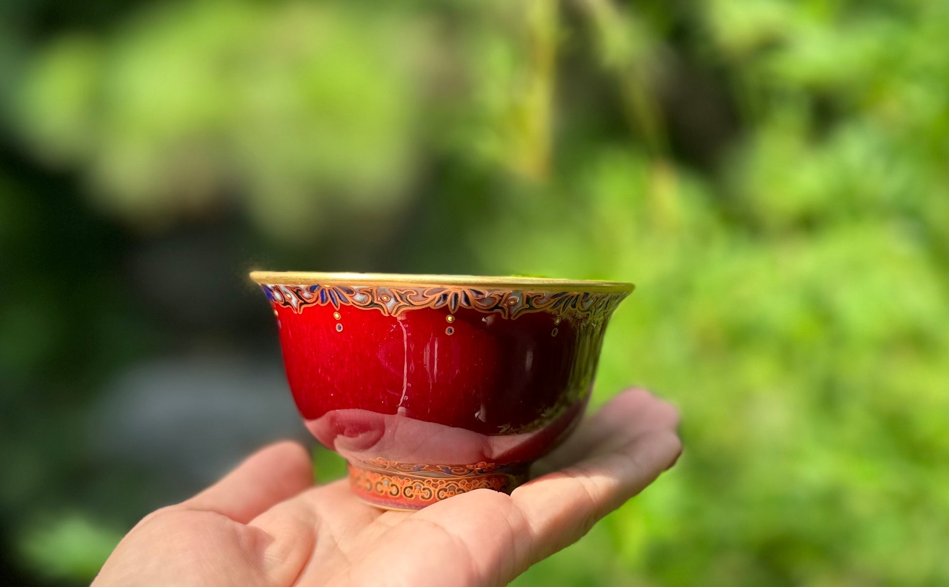 This is a Chinese Jingdezhen lang yao red-glazed lang yao hong teacup.this is a ceramic teacup