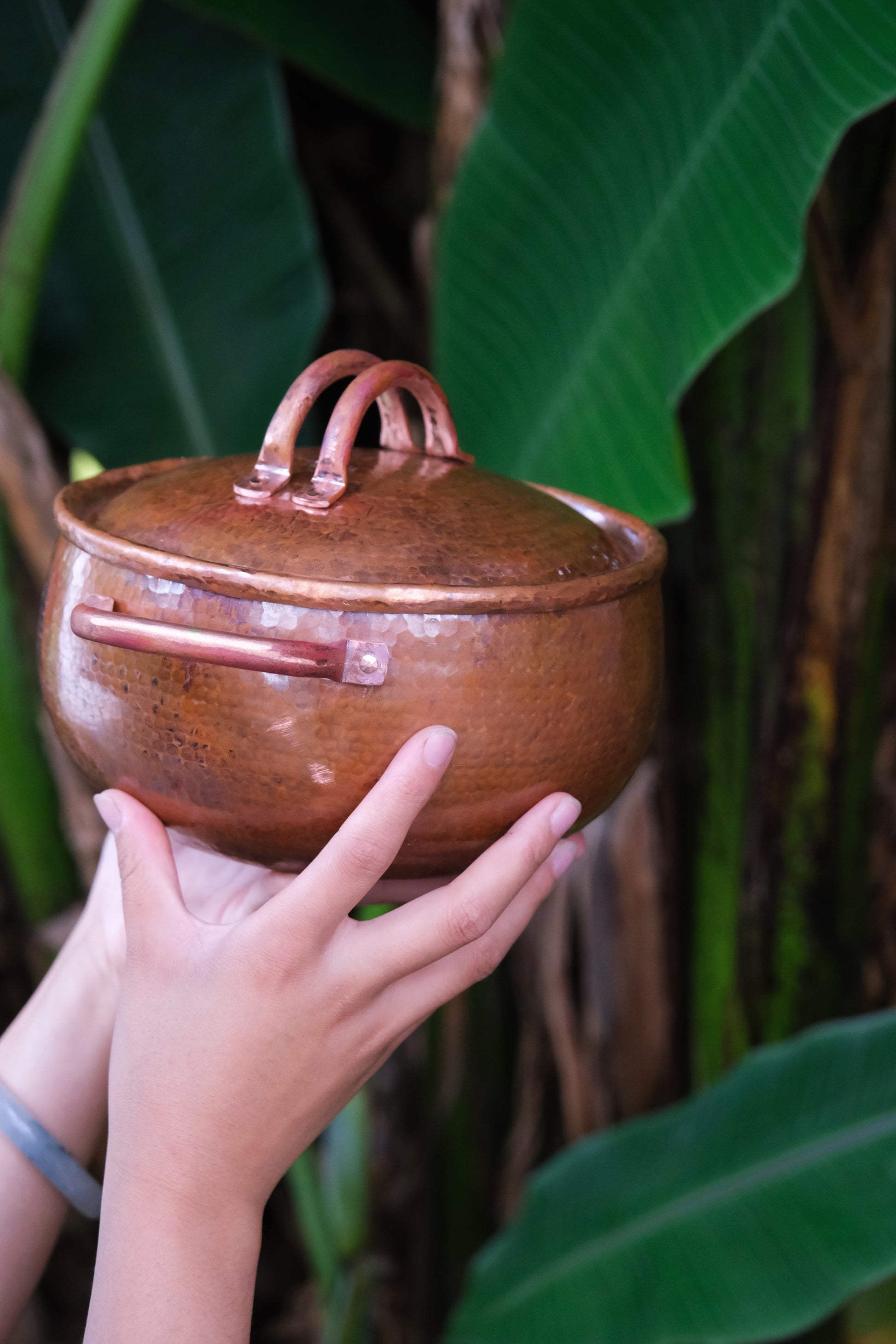 this is a copper cooking pot