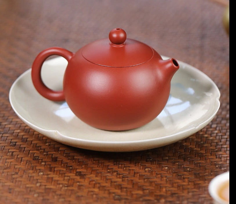 This is a pottery teapot.this is a Zhuni red clay teapot.