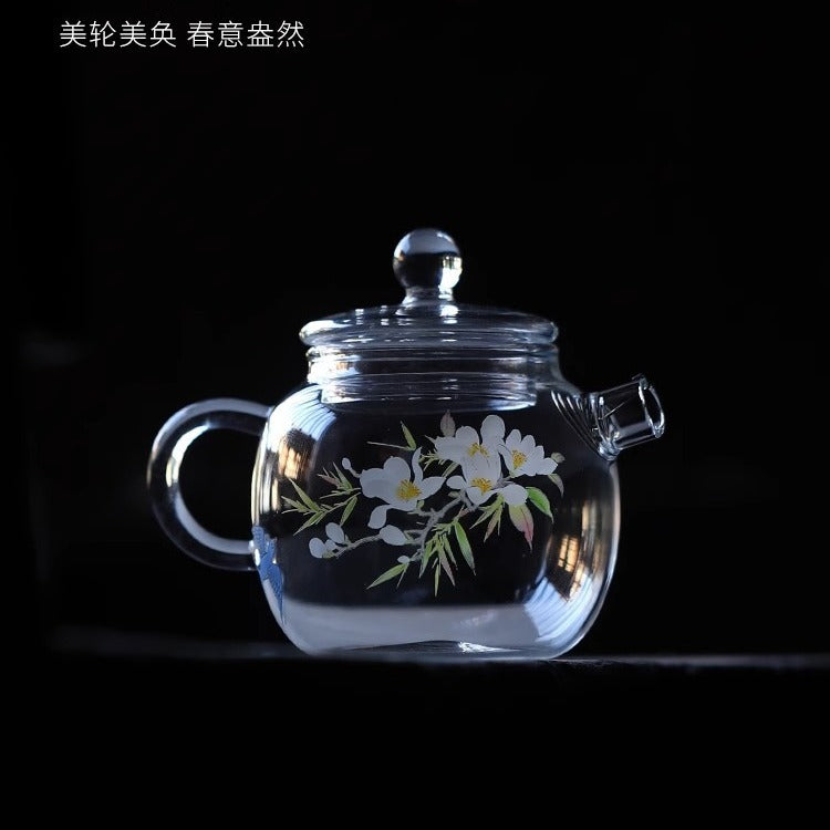 This is a glass teapot