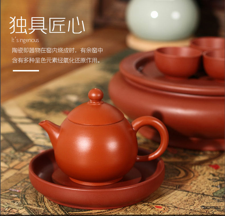 This is a Chaozhou teapot.this is Chaozhou red clay zhuni teapot