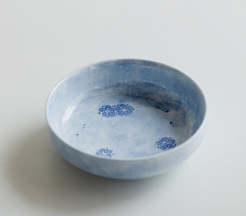 This is a ceramic faircup gongdaobei