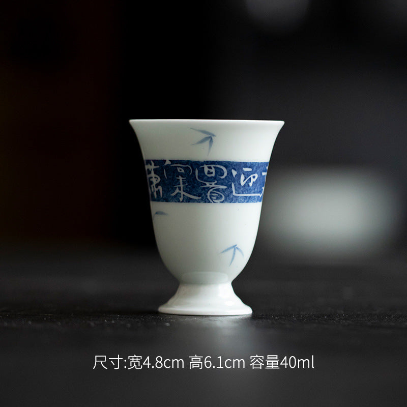 This is a ceramic teapot.this is a ceramic gaiwan