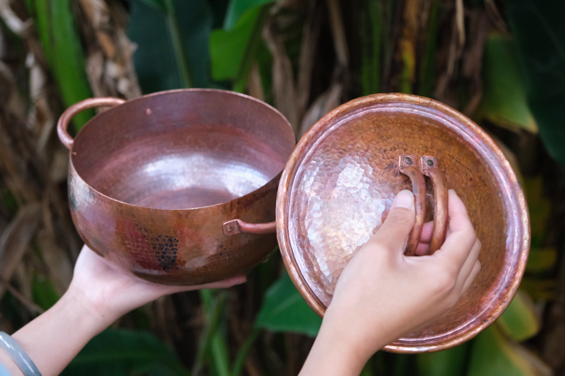 this is a copper cooking pot