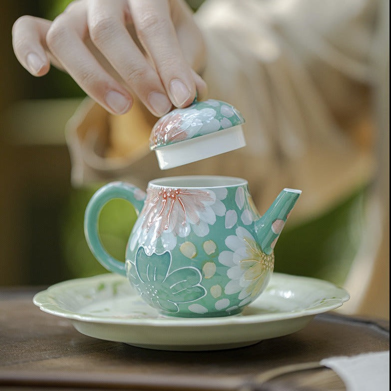 This is a ceramic teapot