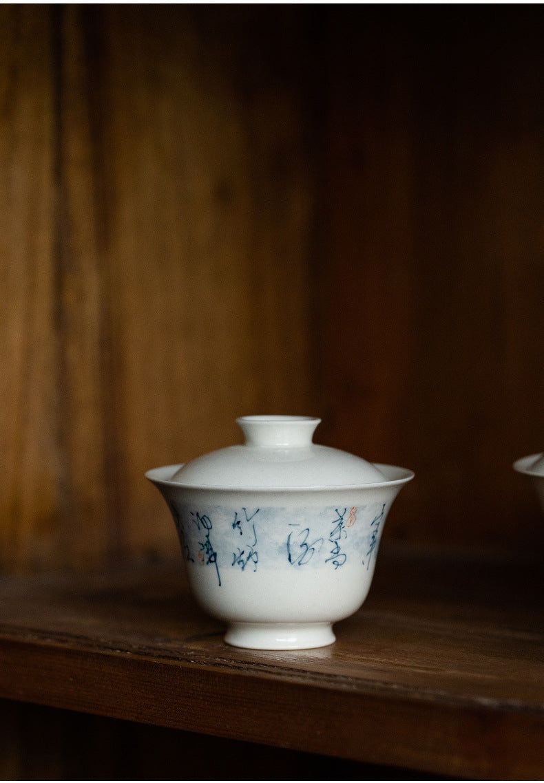 This is a ceramic teapot.this is a ceramic gaiwan