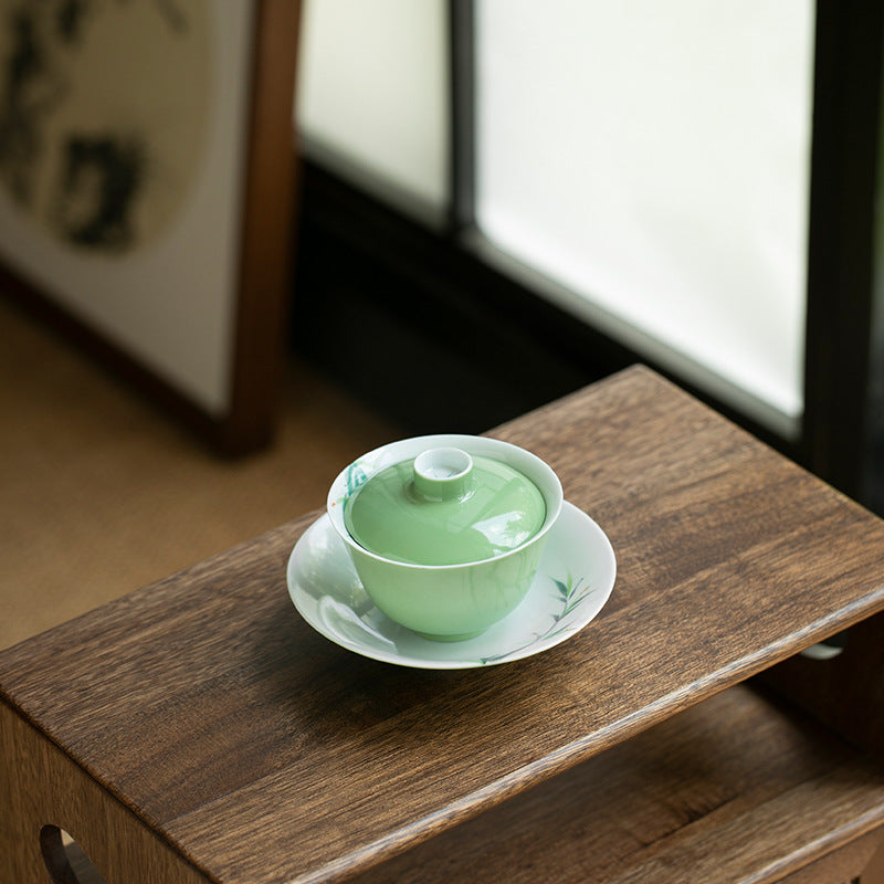 this is a ceramic teapot gaiwan