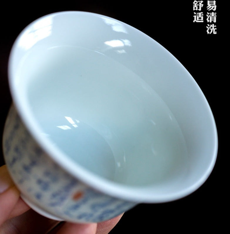 This is a ceramic teapot.this is a ceramic gaiwan