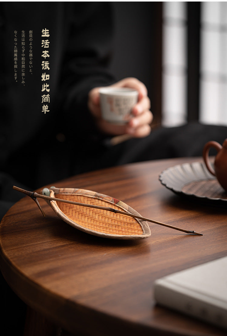 This is a bamboo weaving tea scoop