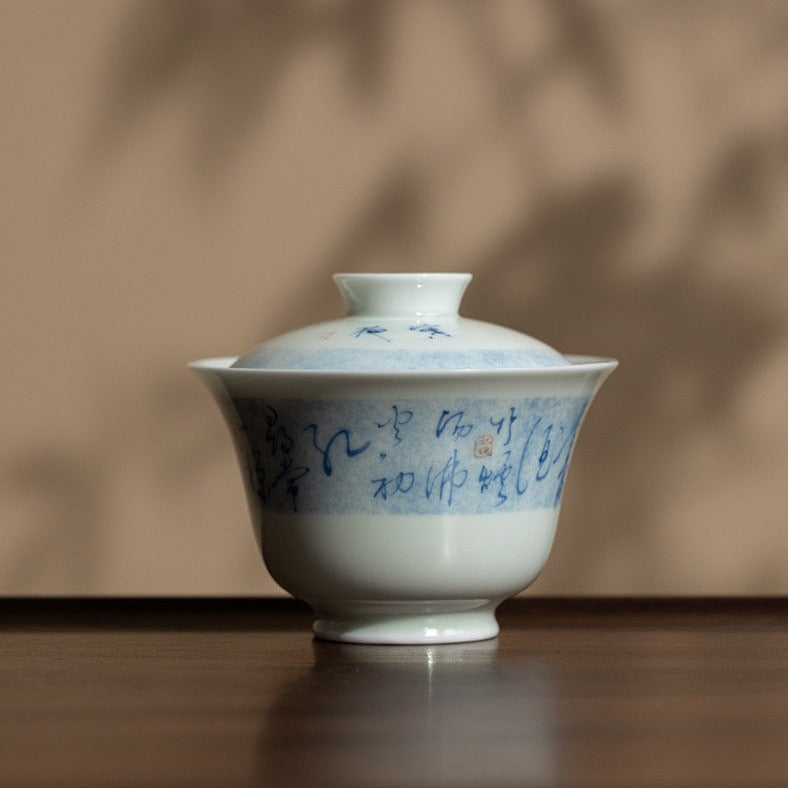 This is a ceramic teapot.this is a ceramic gaiwan