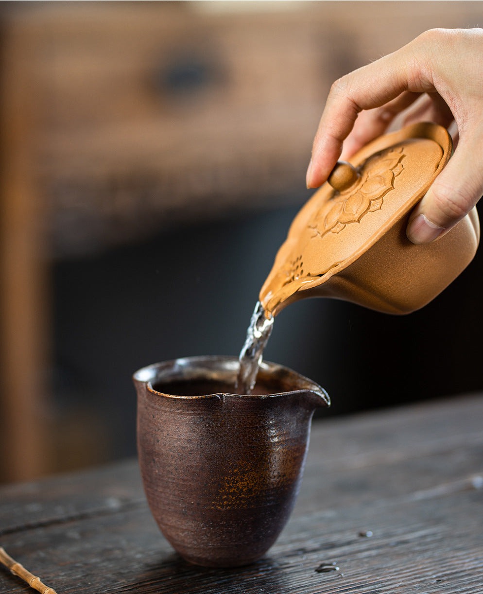 This is a Yixing teapot. this is Chinese yixing clay teapot