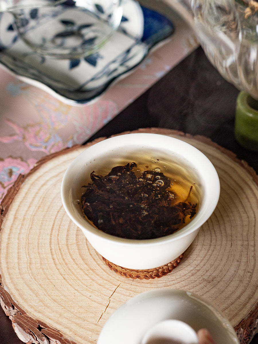 This is Chinese Tanyang gongfu black tea