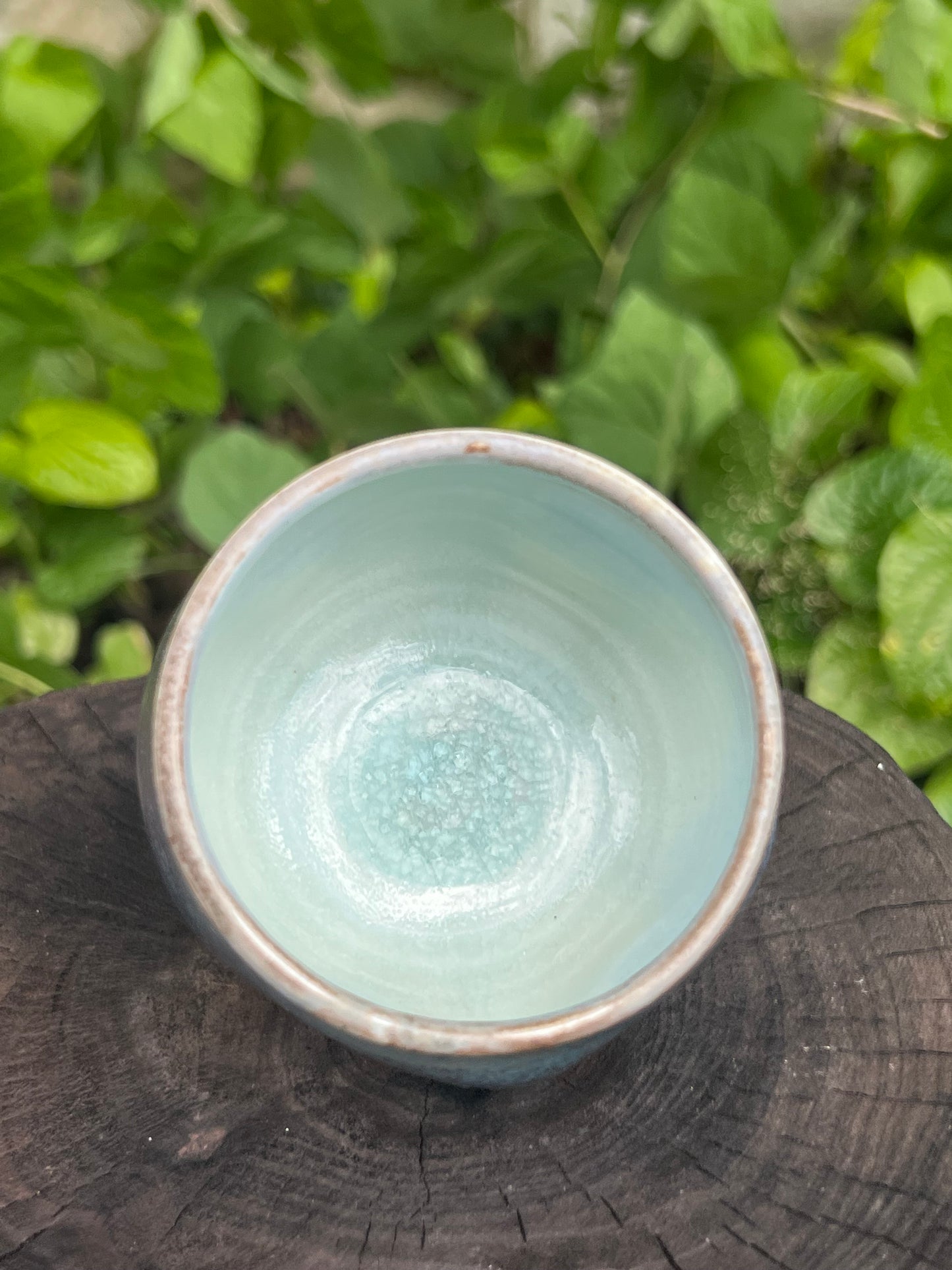 This is a shino ware teacup.this is a shinoyaki teacup